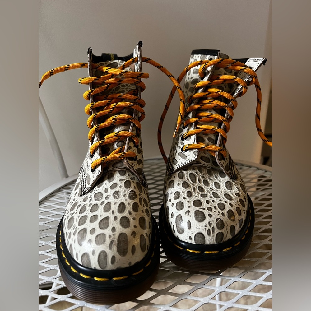 Updated - Dr. Martin Airwair Boots